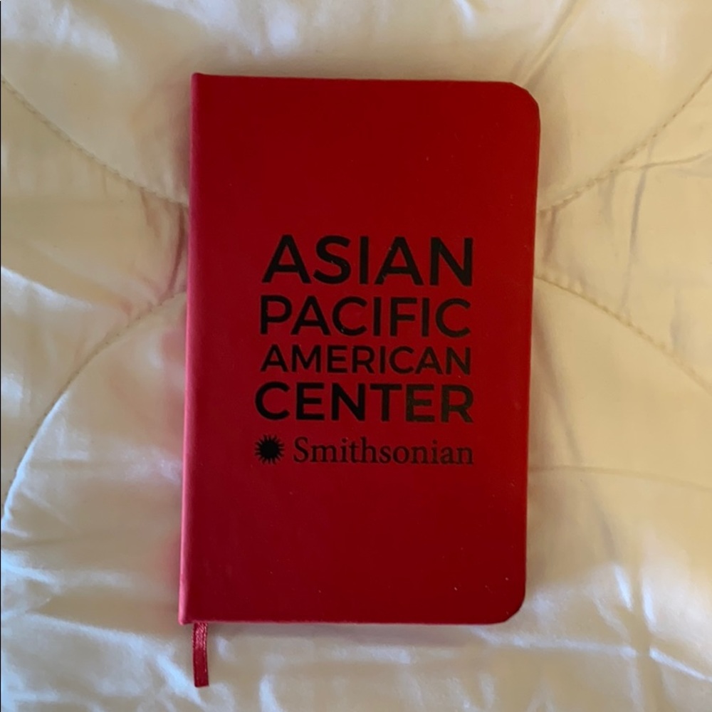 🆕ASIAN PACIFIC AMERICAN CENTER SMITHSONIAN NOTEBOOK📔📒📓❤️❣️❤️‍🔥❤️‍🩹💔🧧